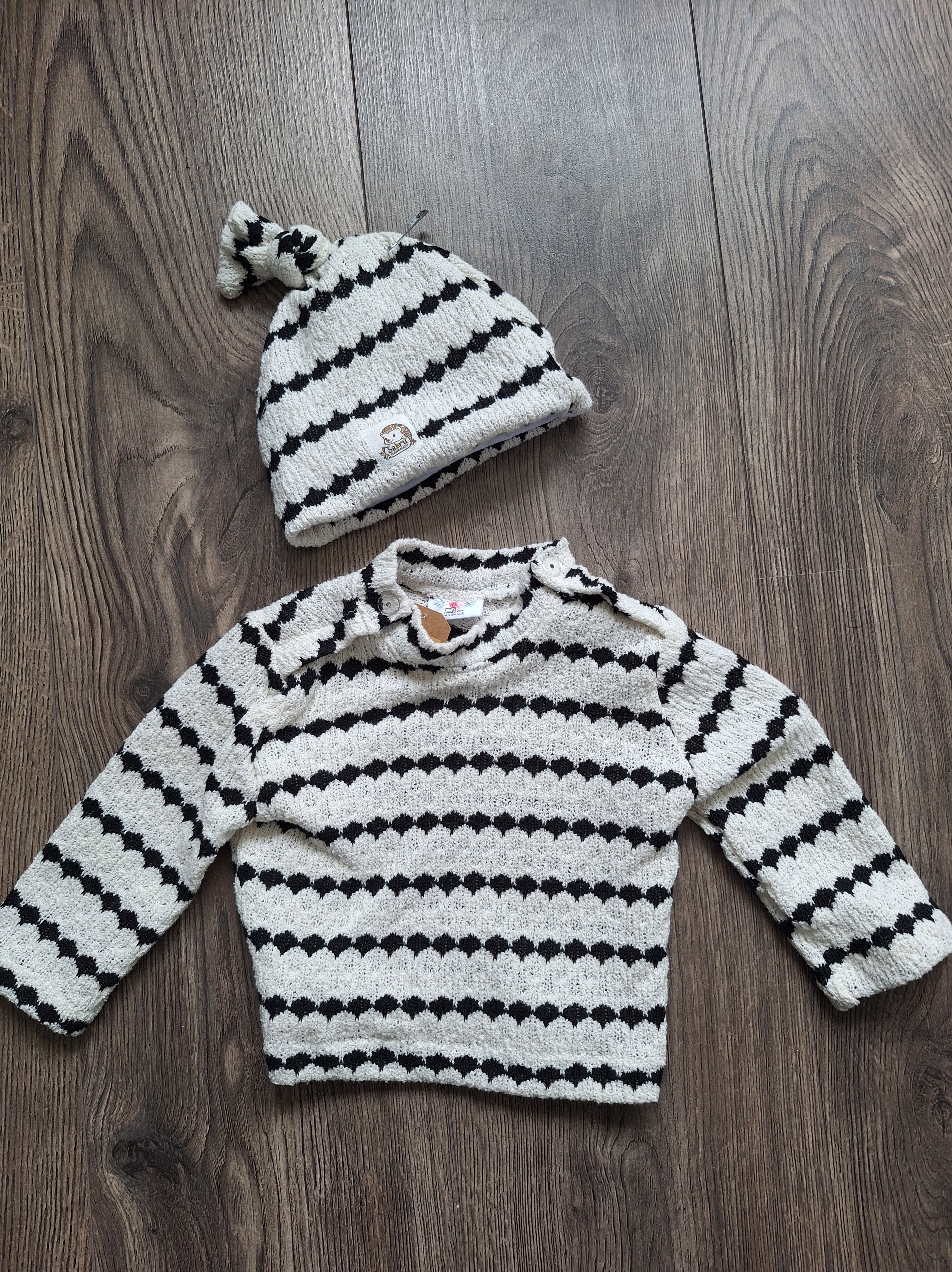 Shirtje met muts maat 68
nr. 0071
15,00