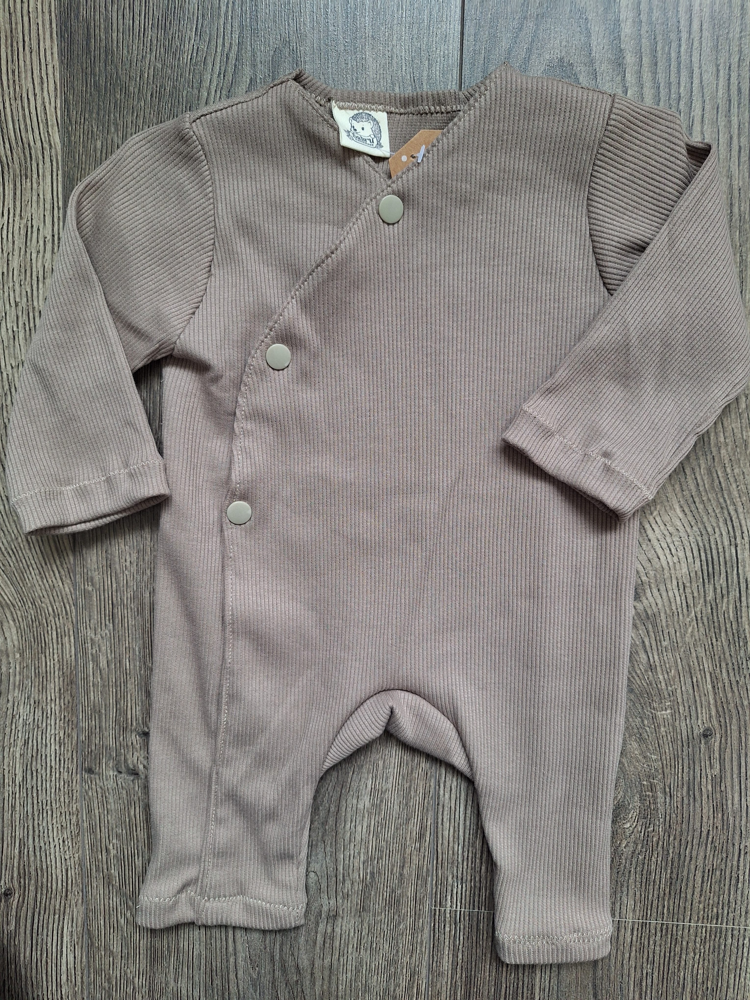 Boxpakje maat 62
nr. 0071
15,00